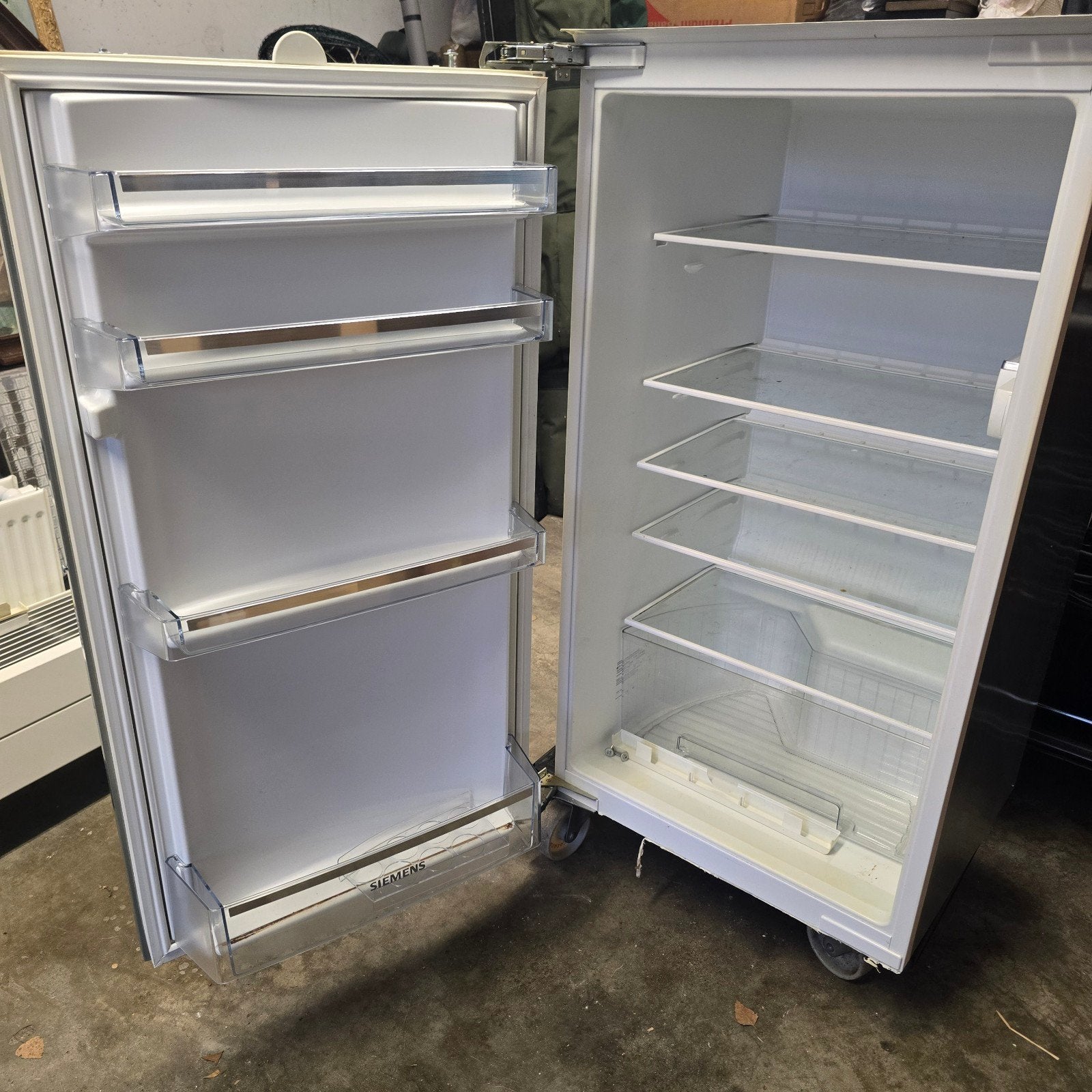 Siemens Inbouwkoelkast K120RV60 - 182L, 150 tot 200 liter, 45 tot 60 cm, Ophalen, 85 tot 120 cm