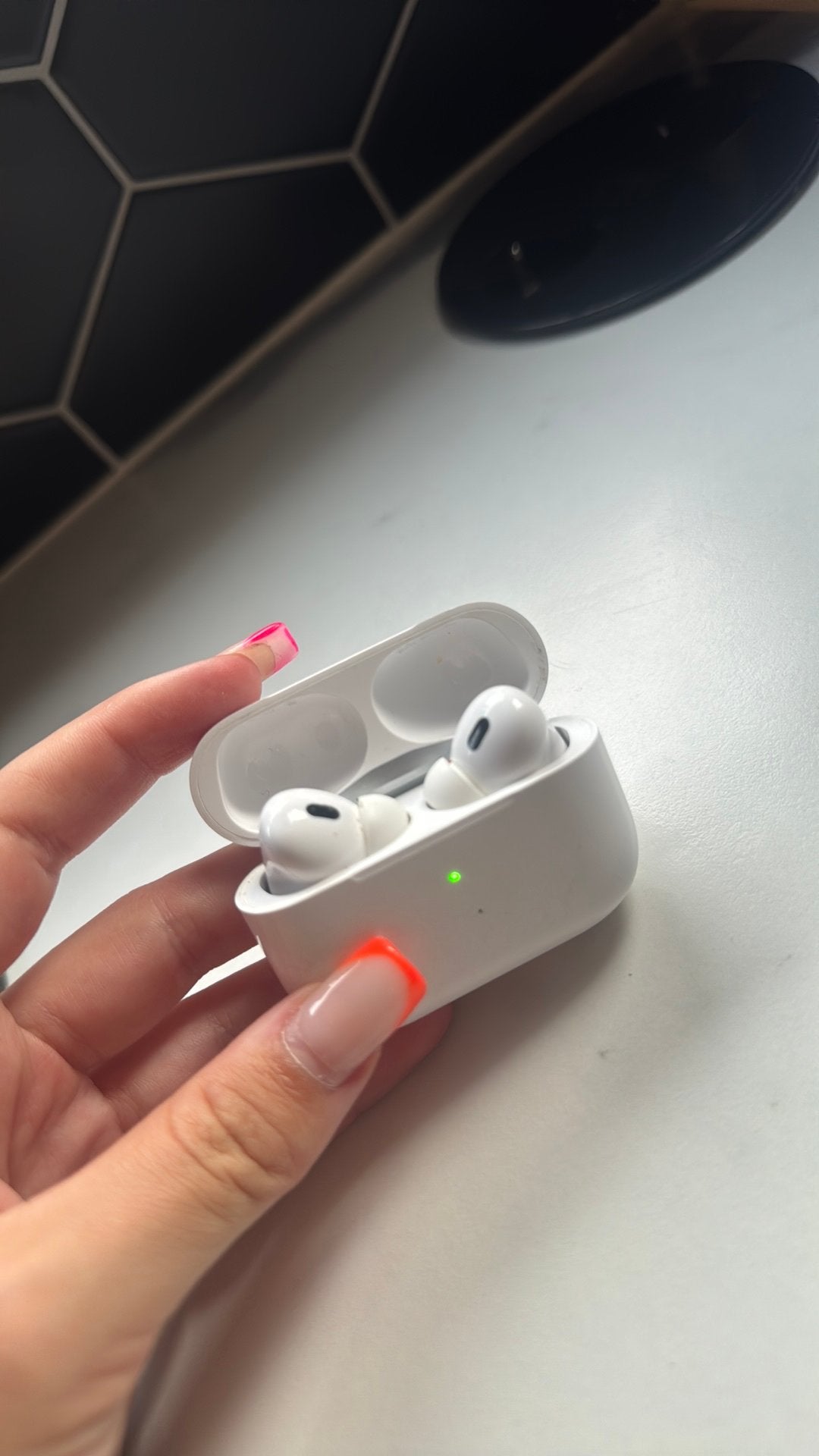 airpods pro 2, Ophalen of Verzenden, Zo goed als nieuw