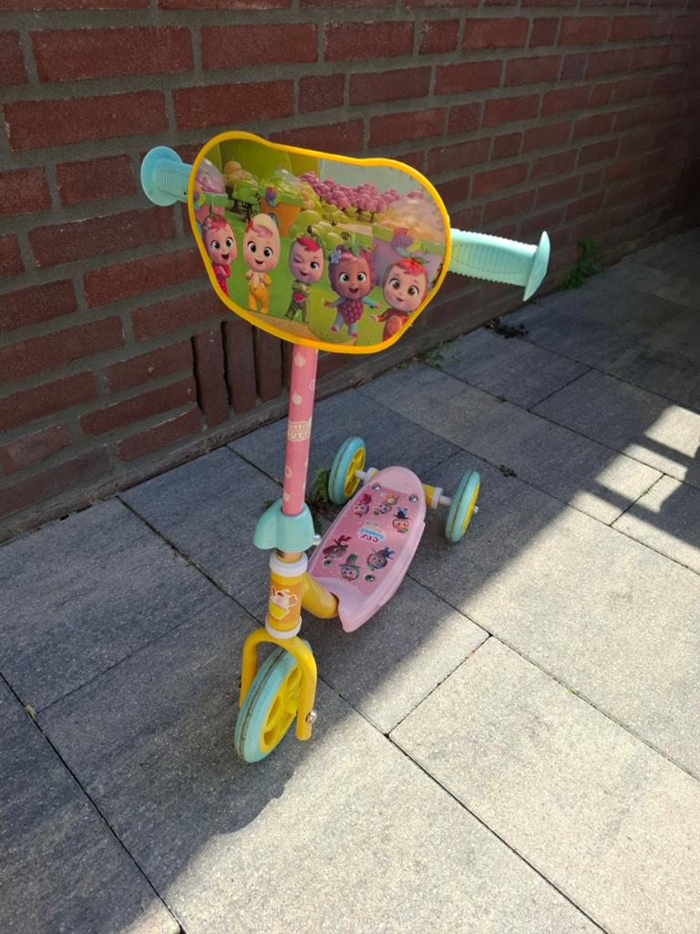 Cry Babies Step met 3 wielen, Fietsen en Brommers, Steps, Gebruikt, Gewone step, Ophalen of Verzenden