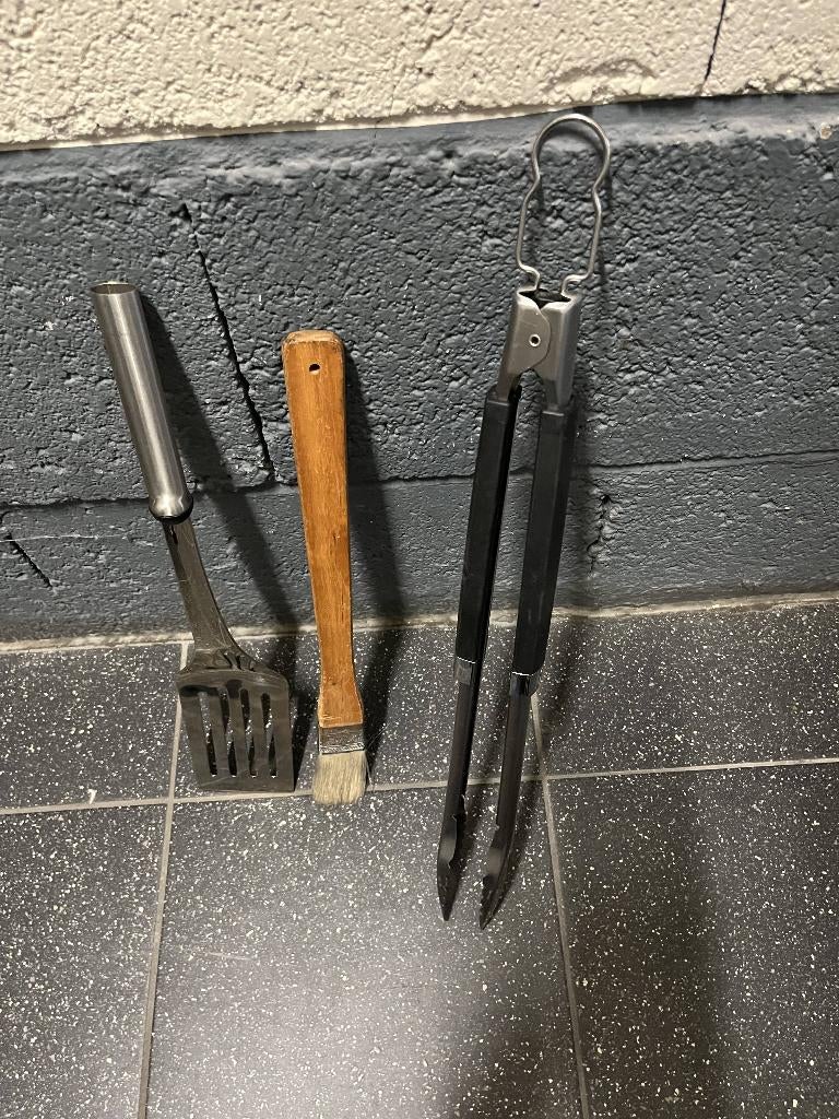 Leren barbecue schort met toebehoren, Ophalen, Gebruikt