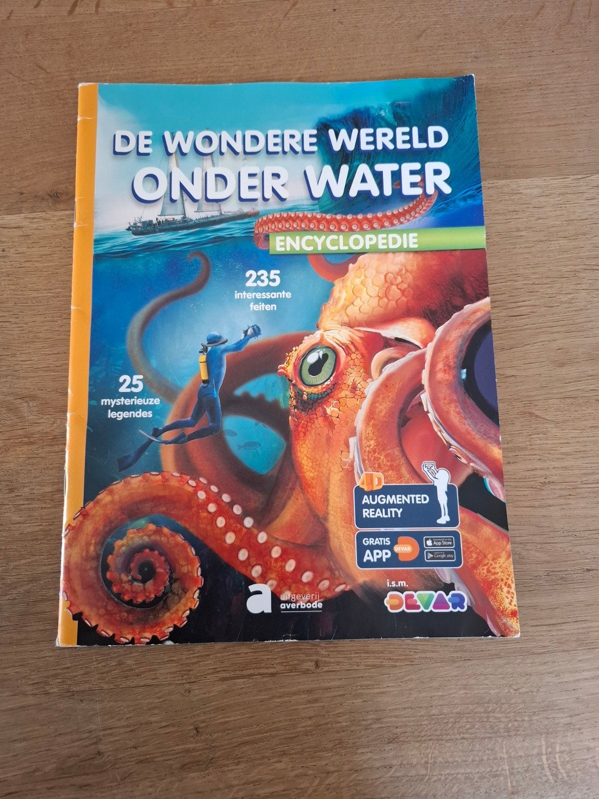 De wondere wereld onder water, Boeken, Ophalen of Verzenden, Gelezen, Non-fictie
