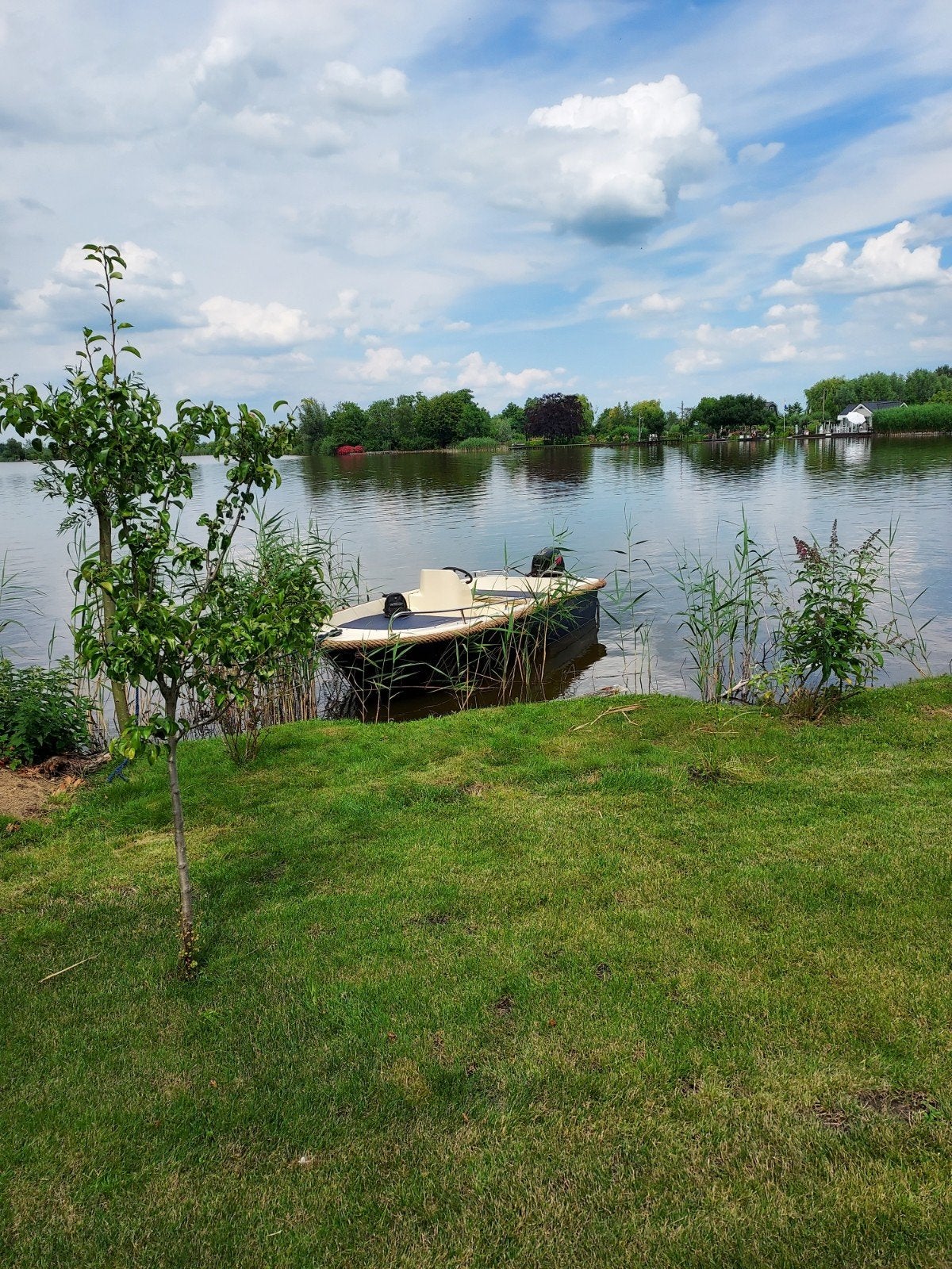 Te koop prive Eiland in natuurgebied de reeuwijkse plassen