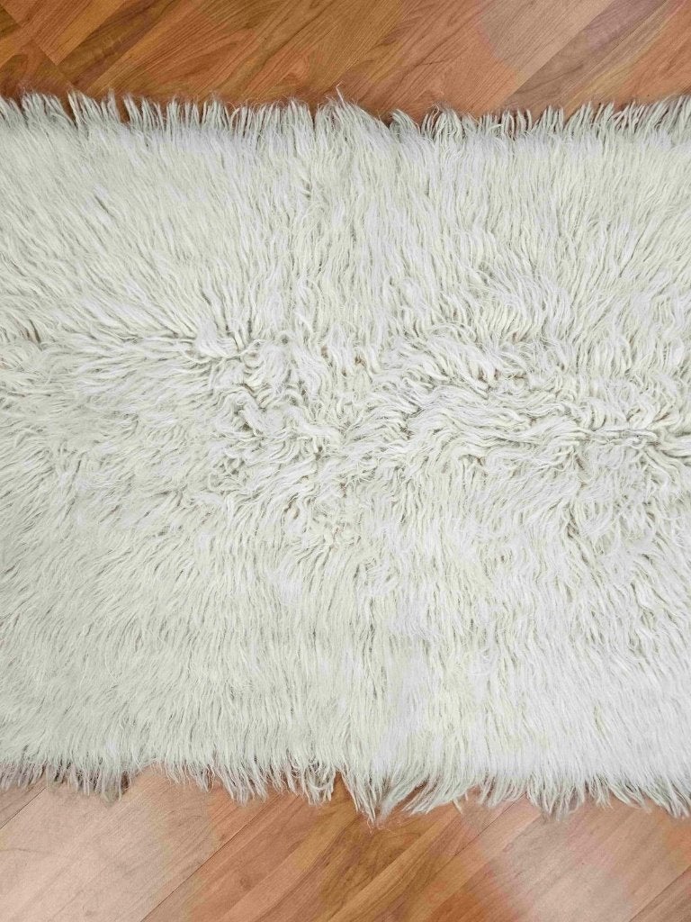 Wollen flokati kleed 140/70 cm, 100 tot 150 cm, Djt@dejuistetoon.eu, Zo goed als nieuw, Mon Plaisir 19, Etten-Leur, Netherlands