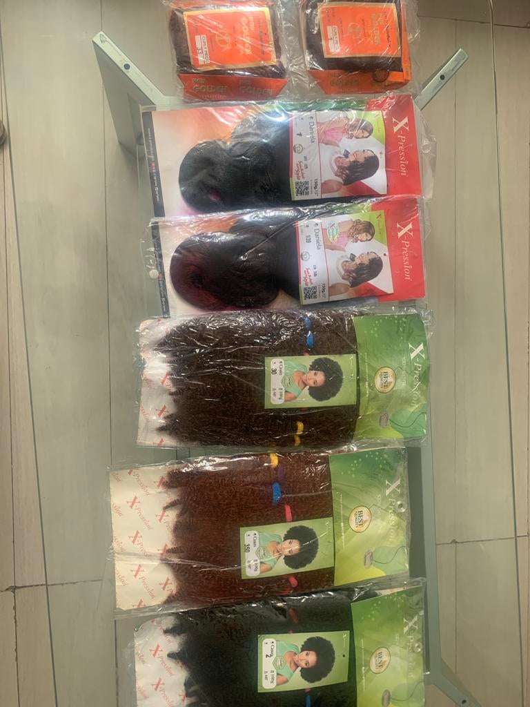 Mooi assortiment verschillende haar voor dames, Ophalen of Verzenden, Nieuw, Pruik of Haarverlenging