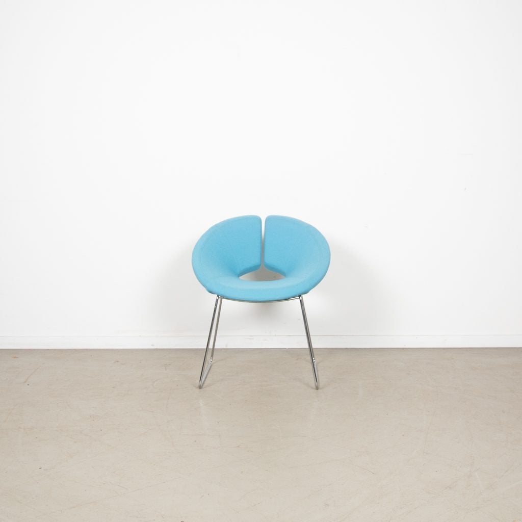 Artifort Little Apollo Stoel Blauw Stof - Chroom, Niet ingevuld, Zo goed als nieuw, Niet ingevuld, Niet ingevuld