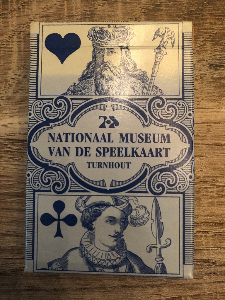 speelkaarten Nationaal museum van de speelkaart, Verzamelen, Speelkaarten, Jokers en Kwartetten, Ophalen of Verzenden, Zo goed als nieuw