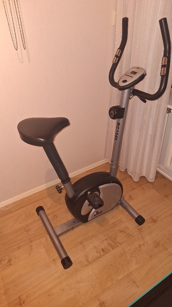 Hometrainer, Ophalen, Gebruikt, Metaal, Benen