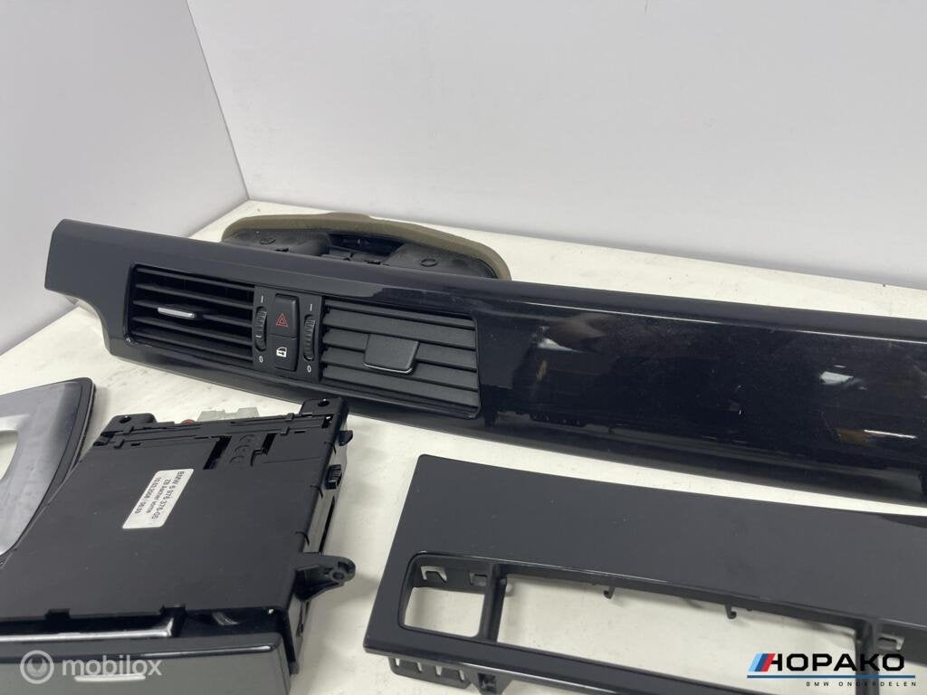 Interieurlijsten set BMW 5 serie E60 E61 Lci/ccc | ZWART, Gebruikt, Einsteinlaan 5 rijswijk, Bmw, Ophalen of Verzenden