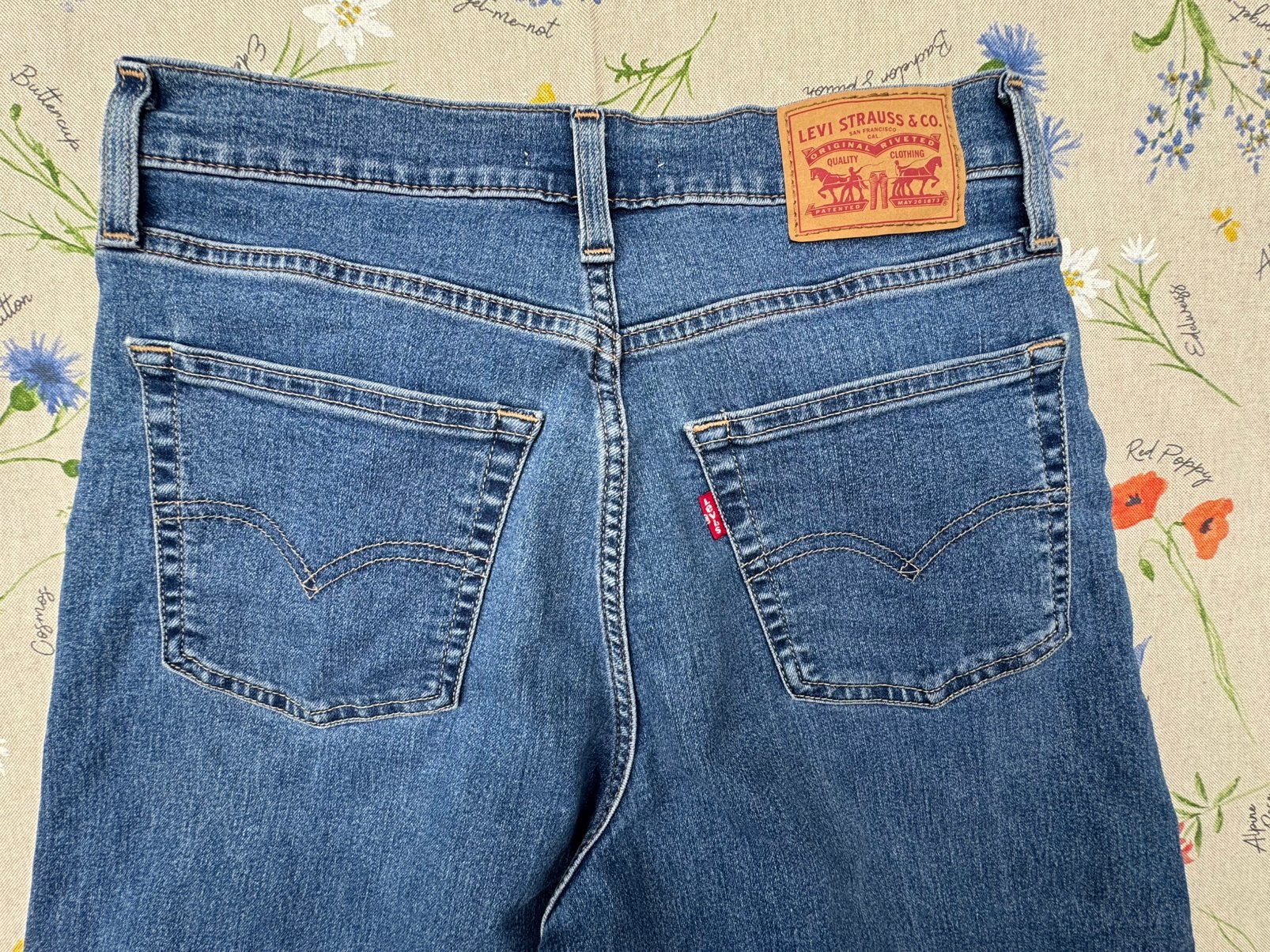 Levi's 728 High Rise Wide Leg Jeans – W28 L32, Ophalen of Verzenden, Nieuw, Blauw, W28 - W29 (confectie 36)