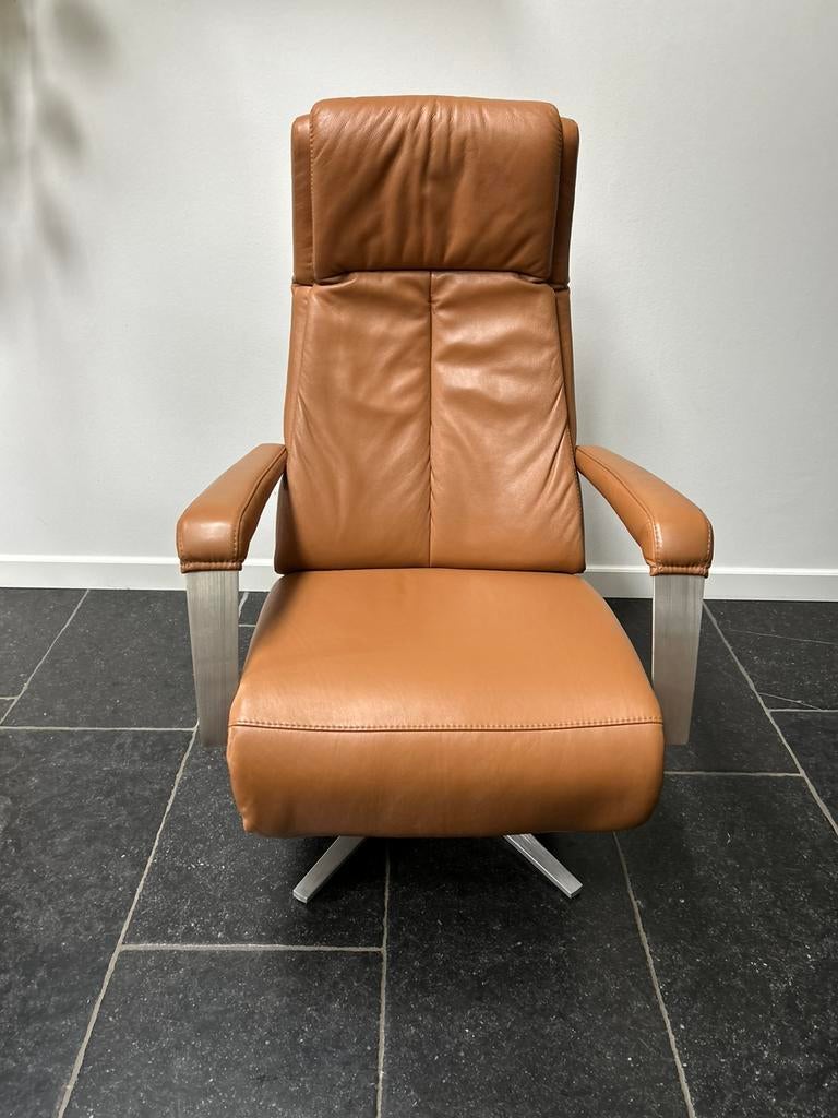 Lederen relax fauteuil op accu, Huis en Inrichting, Fauteuils, Ophalen of Verzenden, Zo goed als nieuw, 50 tot 75 cm, Leer