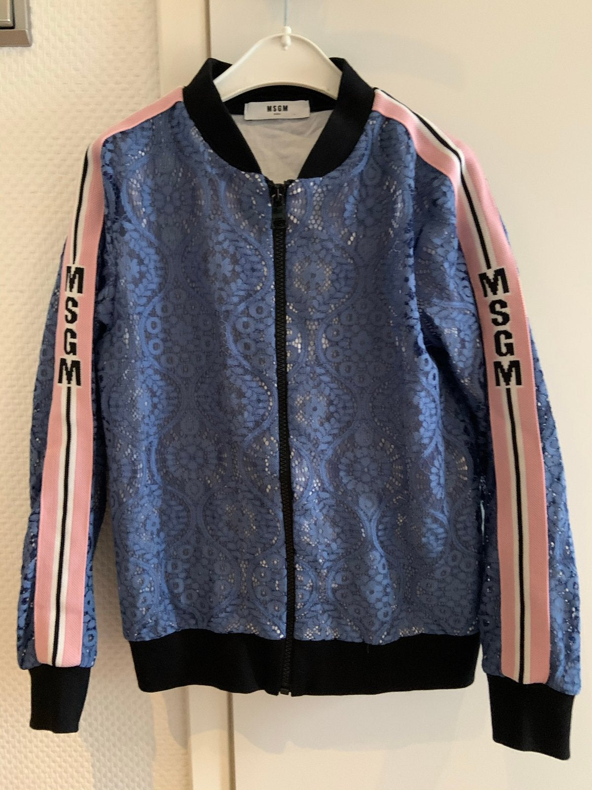 Msgm vest met kant 10 jaar, Ophalen of Verzenden, Zo goed als nieuw, Meisje, Trui of Vest