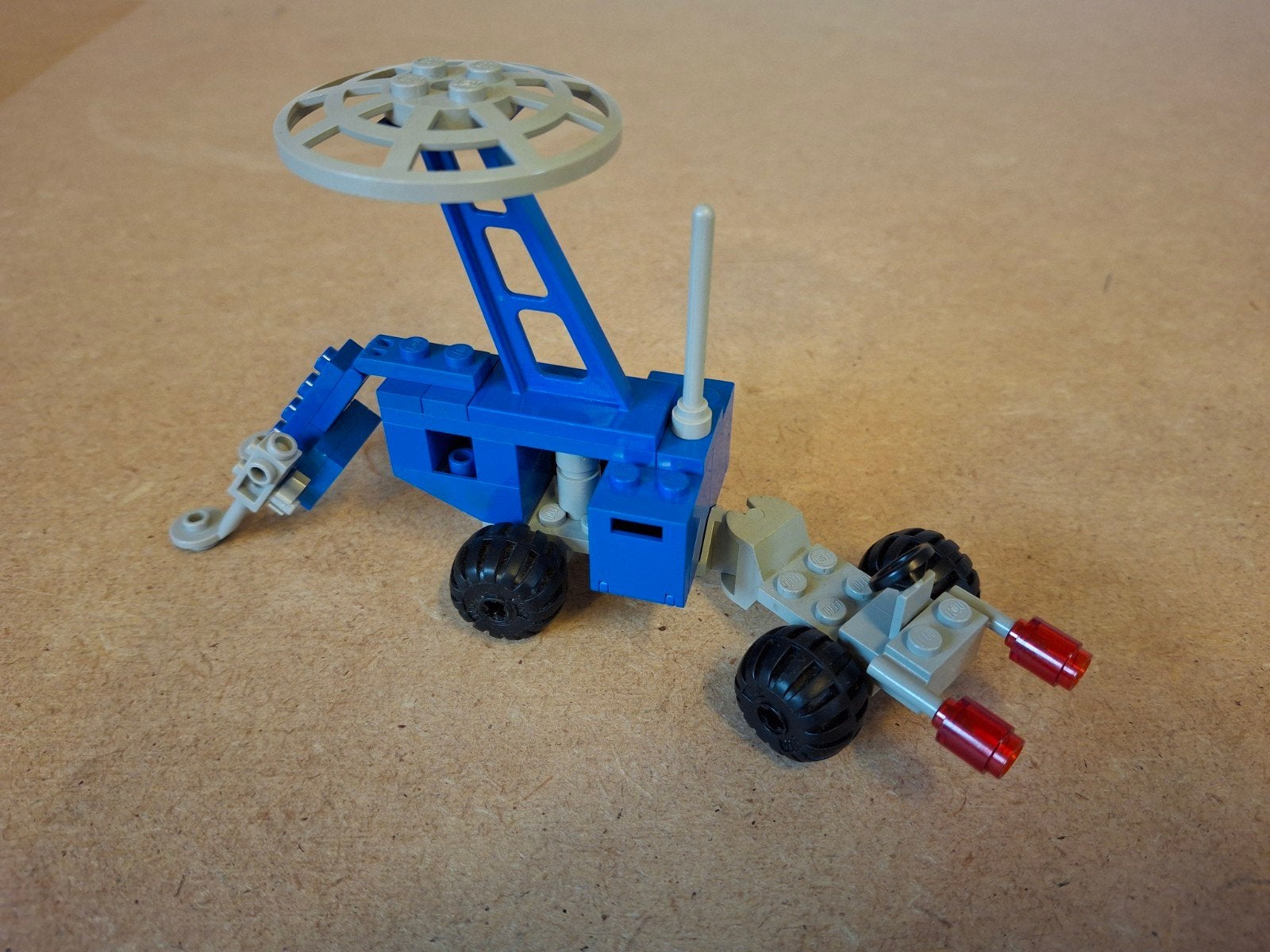 Lego 6844 Sismobile. Jaren 80 Classic Space, Compleet, Lego, 33 Bath Road, Slough, UK, Lego