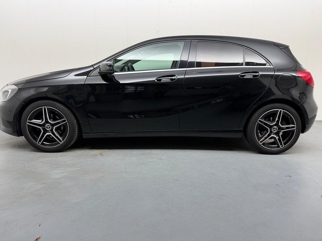 Mercedes-Benz A-klasse 180 Ambition # Clima # Xenon # Navi #, Voorwielaandrijving, Gebruikt, Euro 6, 4 cilinders