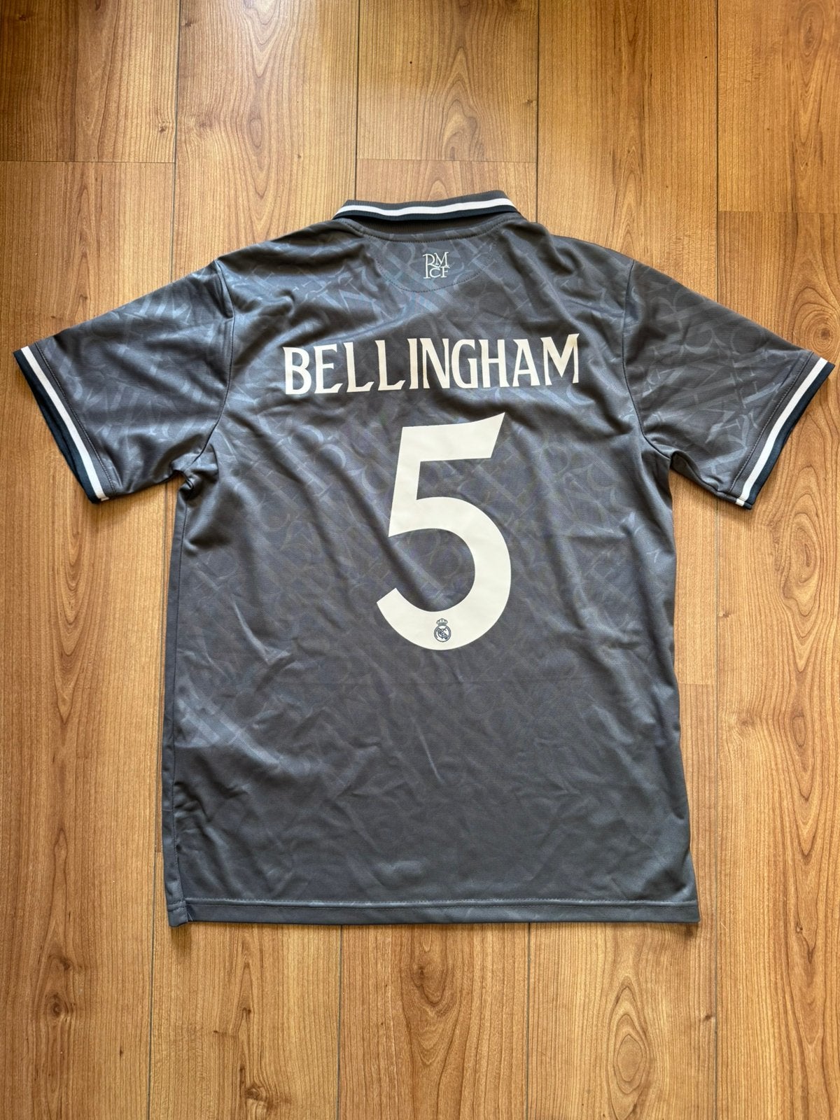 Voetbalshirt real madrid Bellingham #5, Ophalen of Verzenden, Zo goed als nieuw, Shirt