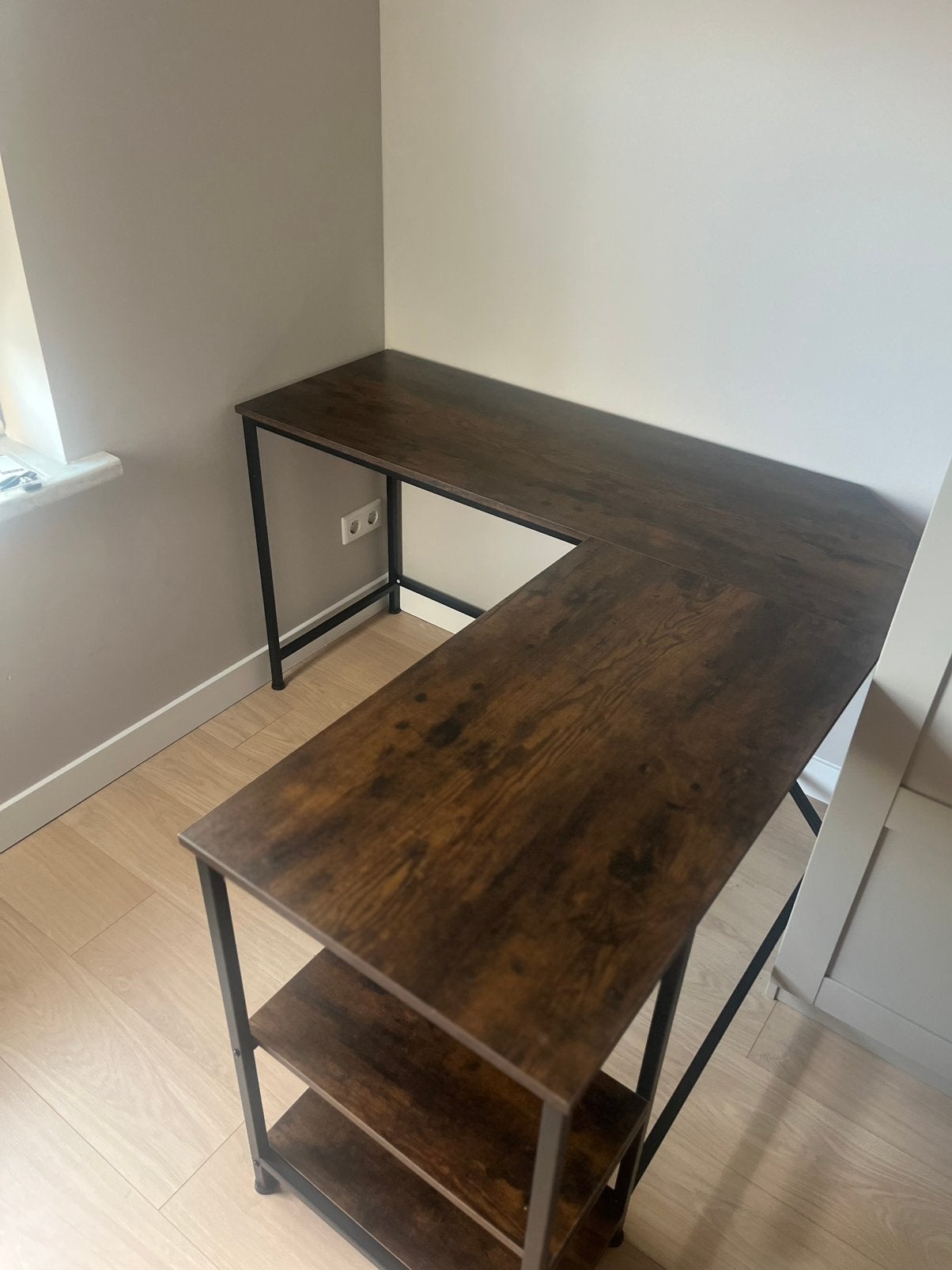 Industrieel hout donker bureau te koop!, Ophalen, 138 cm, Hoekbureau, Nieuw