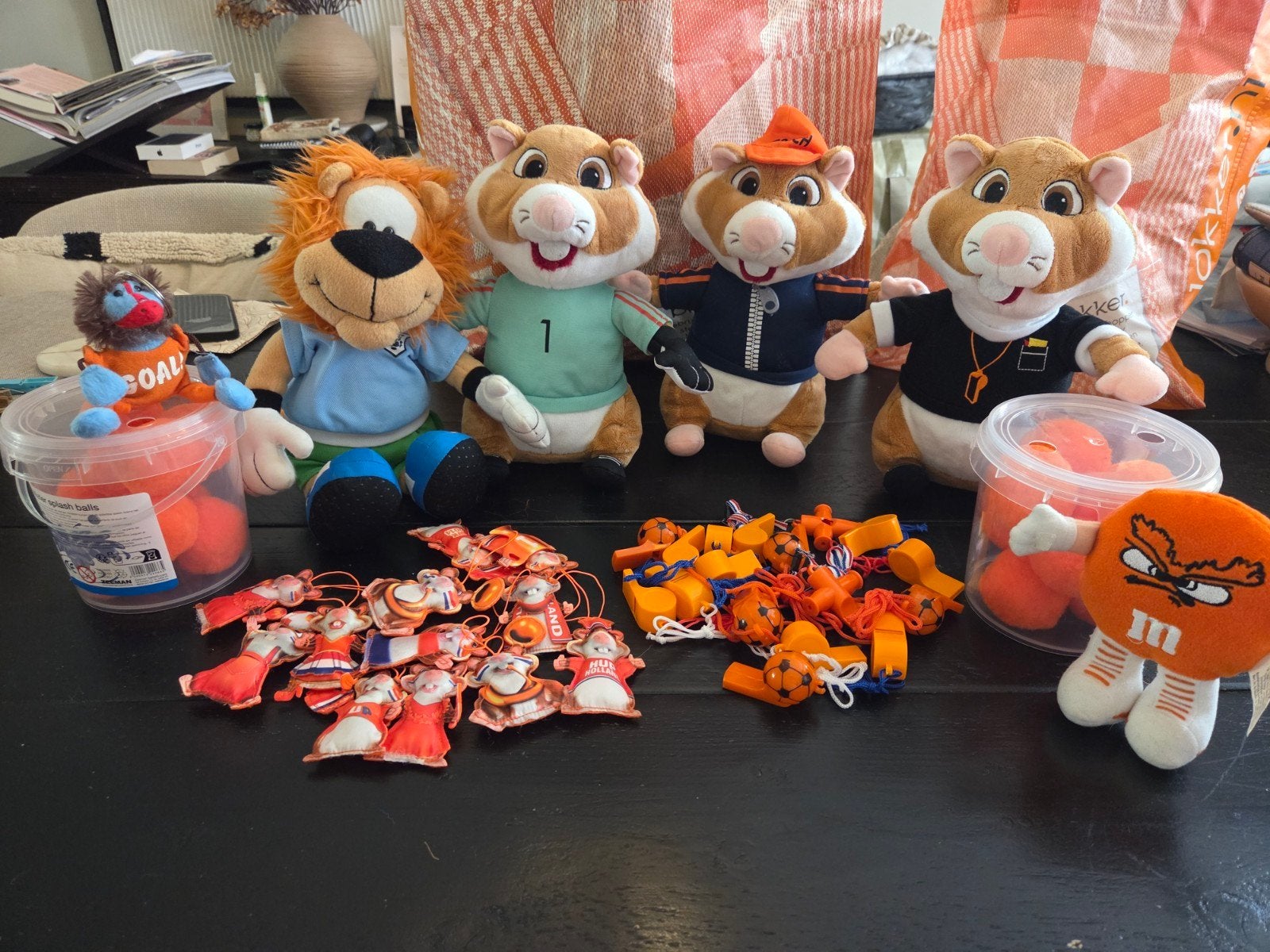 Kinder WK oranje pakket met hamsters en Loekie, Ophalen of Verzenden, Nieuw, Oranje of Koningsdag