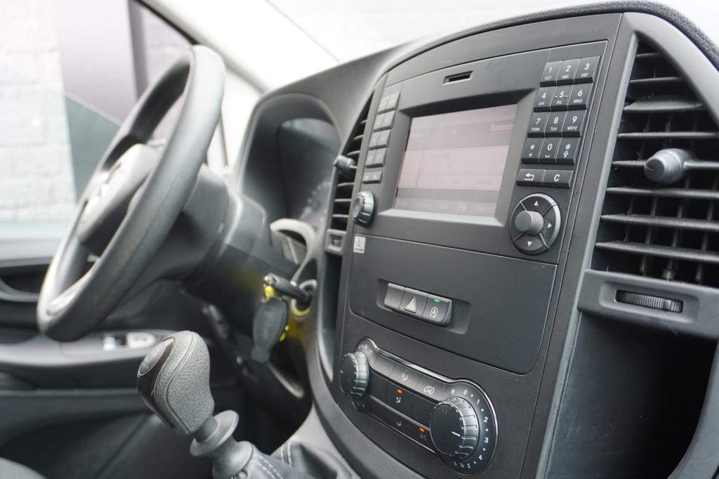 Mercedes-Benz Vito 110 CDI XL EURO 6 - Airco - Camera - €1, Voorwielaandrijving, Gebruikt, 4 cilinders, Wit