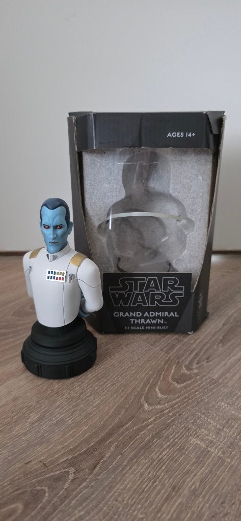 Star Wars Grand Admiral Thrawn Buste Gentle Giant, Verzamelen, Ophalen of Verzenden, Zo goed als nieuw, Beeldje of Buste