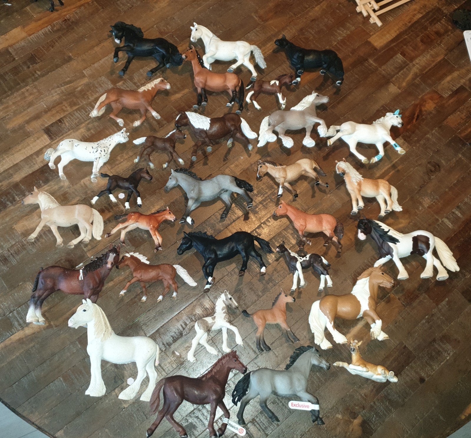 30 schleich paarden, Ophalen of Verzenden, Zo goed als nieuw, Paard, Beeldje of Figuurtje