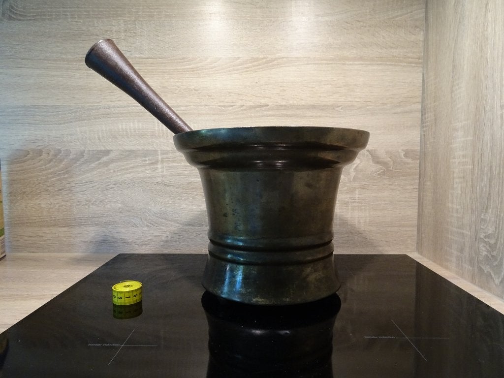 Grote antieke bronzen apothekers vijzel met stamper, Antiek en Kunst, Antiek | Koper en Brons, Ophalen, Brons