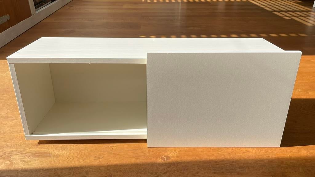 2 witte kastjes met schuifdeur, Ophalen, Zo goed als nieuw