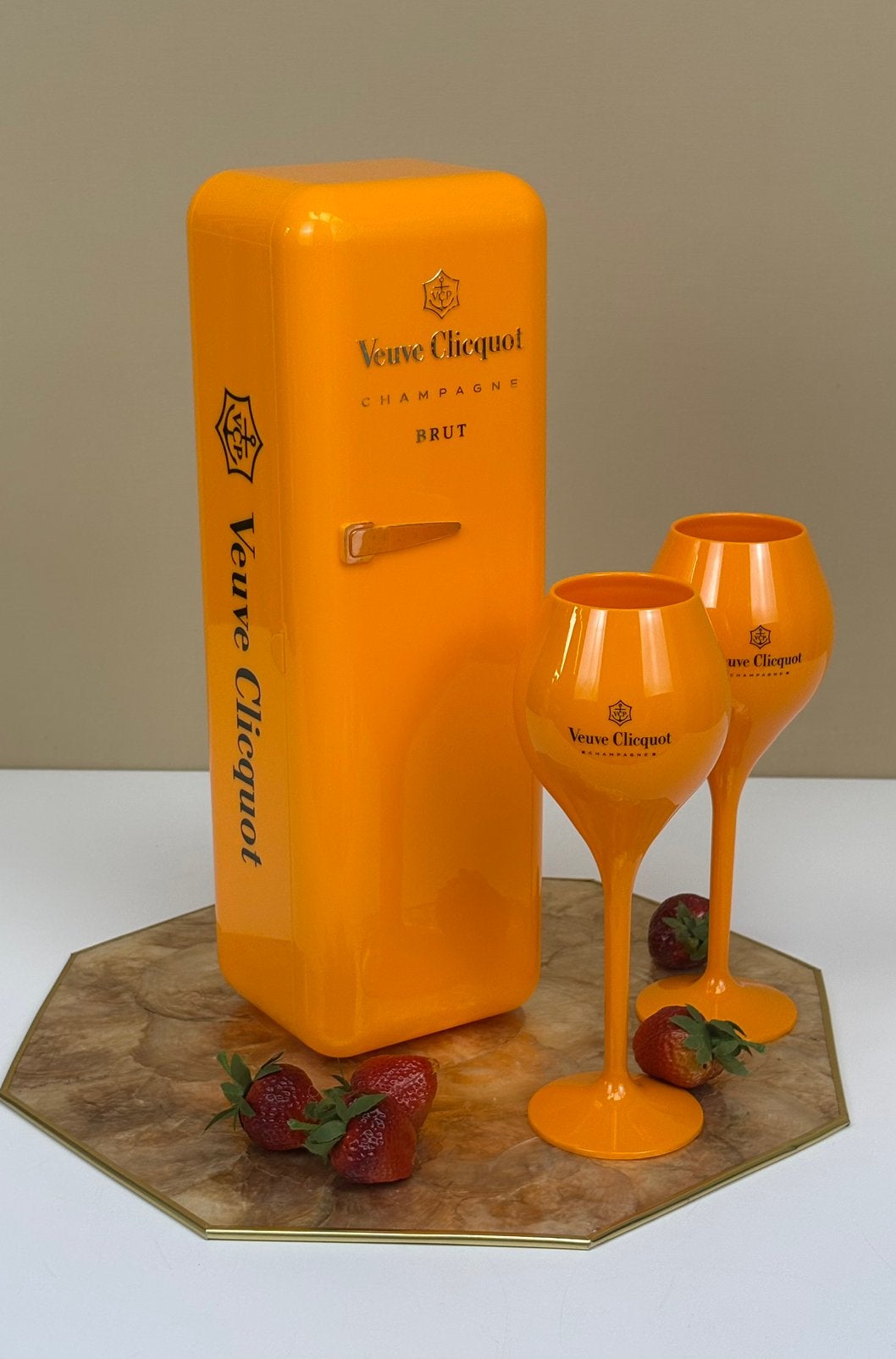 Veuve Clicquot Brut set kunststof koelkast champagne glazen, Oranje, Ophalen of Verzenden, Set, Overige typen