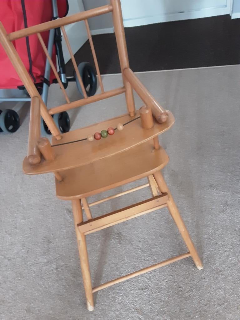 Poppen kinderstoel, Ophalen