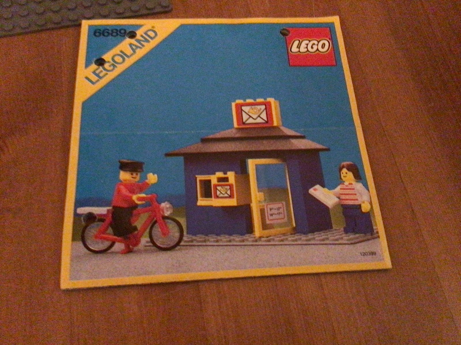 Bouwbeschrijving postkantoortje 6689 LEGO en losse stenen, Gebruikt, Lego, Ophalen of Verzenden, LEGOLAND