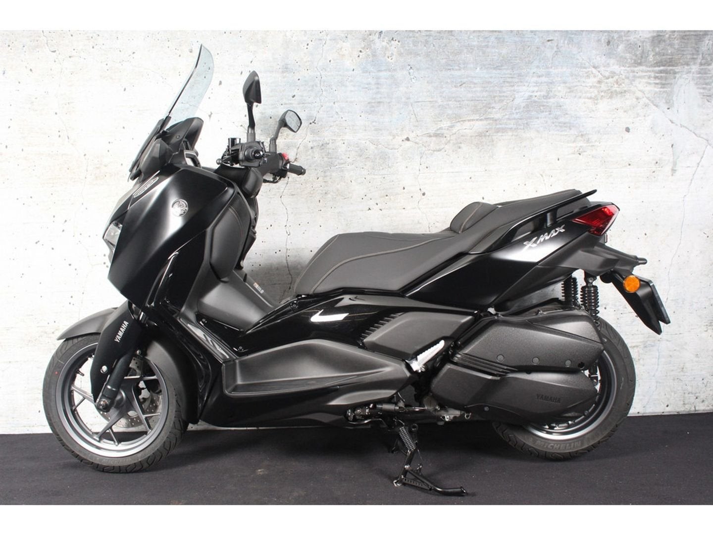 Yamaha XMax 300 Tech Max ABS, Motoren, Scooter, 292 cc, Bedrijf, Onbekend