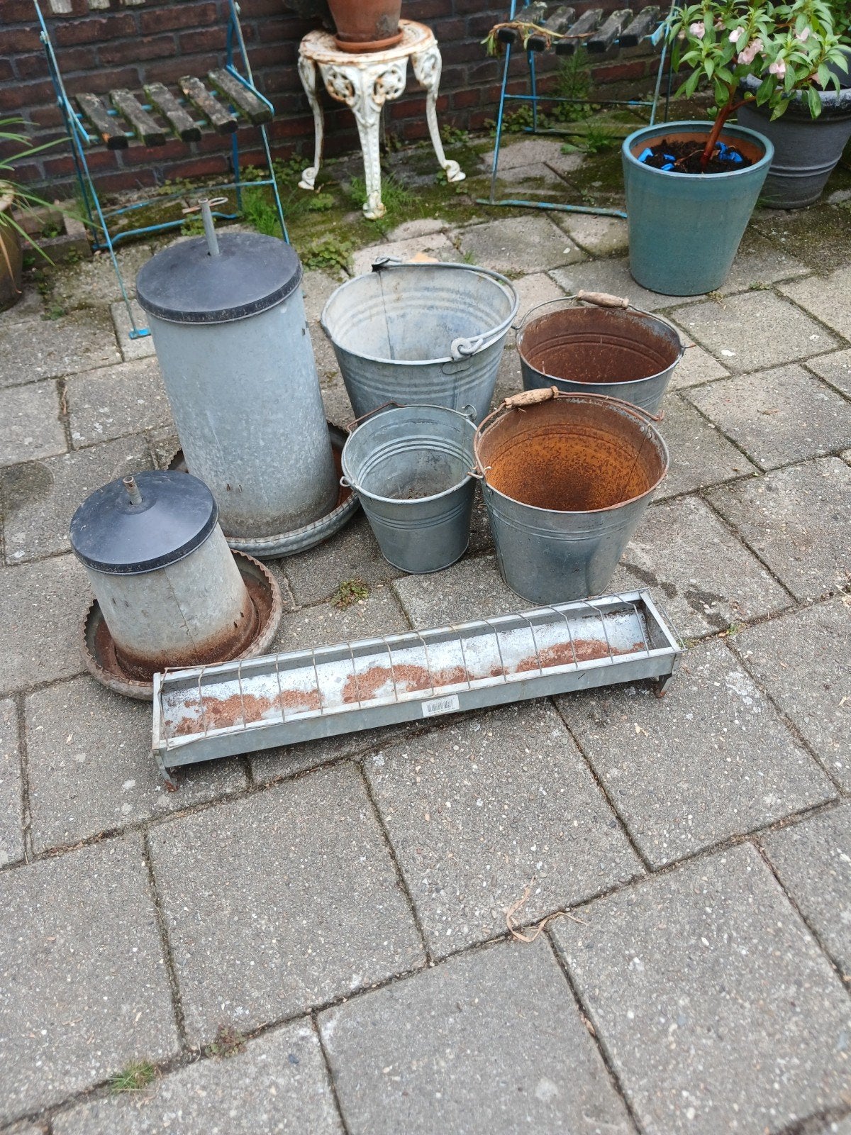 voer silo kippen, Ophalen, Gebruikt, Drinken en Voederen
