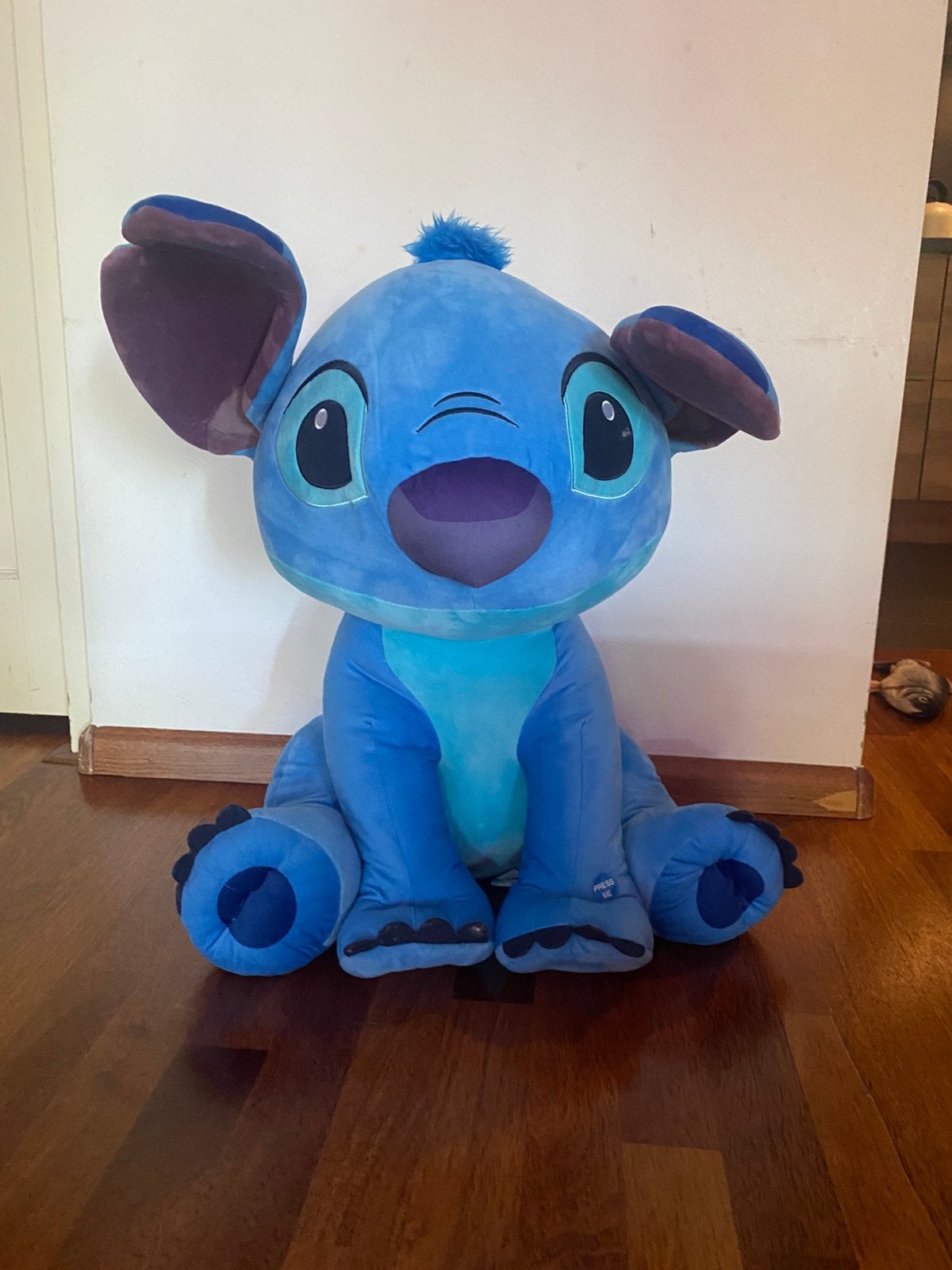 Grote Disney Stitch, praat door op zn poot te drukken, Kinderen en Baby's, Speelgoed | Knuffels en Pluche, Ophalen, Disney, Overige typen