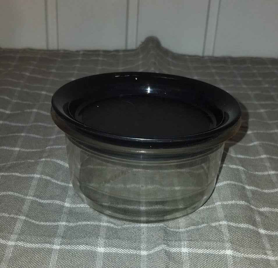 Vintage Tupperware bakje, Overige kleuren, Zo goed als nieuw, Met deksel, Bak of Kom