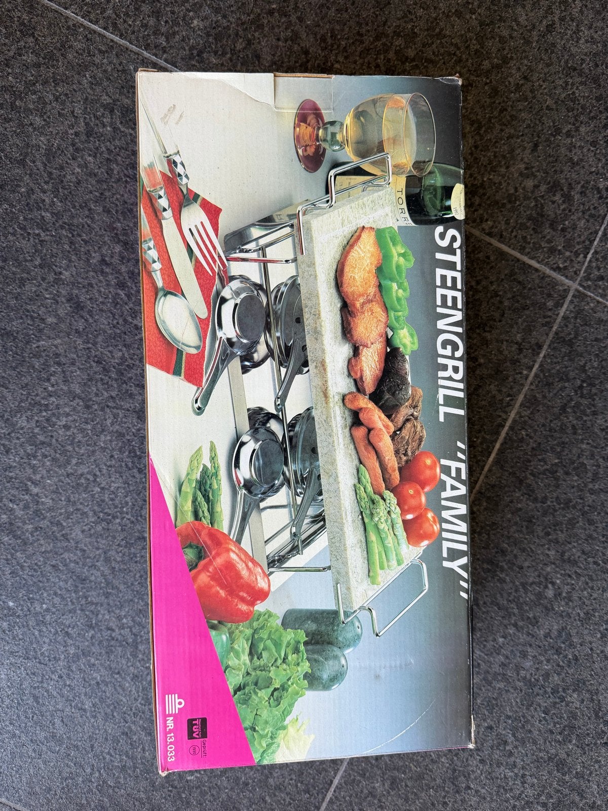 Steengrill "Family" met spiritusbranders, Ophalen of Verzenden, Gebruikt