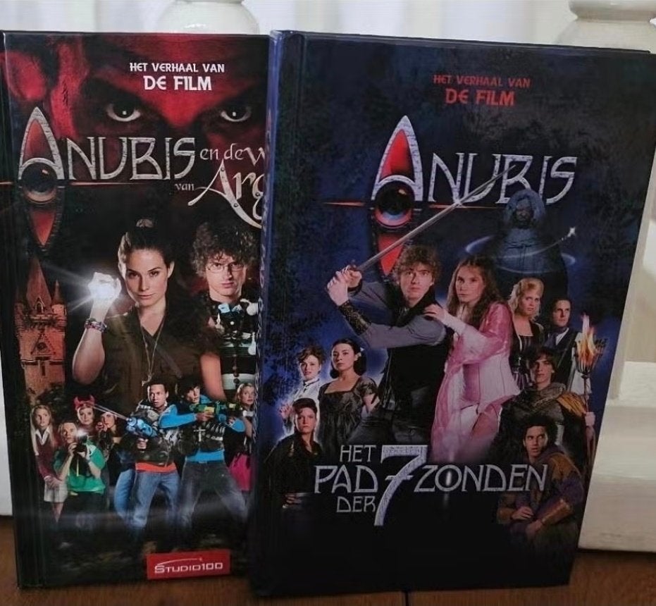 Anubis Leesboeken- Hard Cover- met fotos- verzend ook, Boeken, Ophalen, Zo goed als nieuw, Fictie