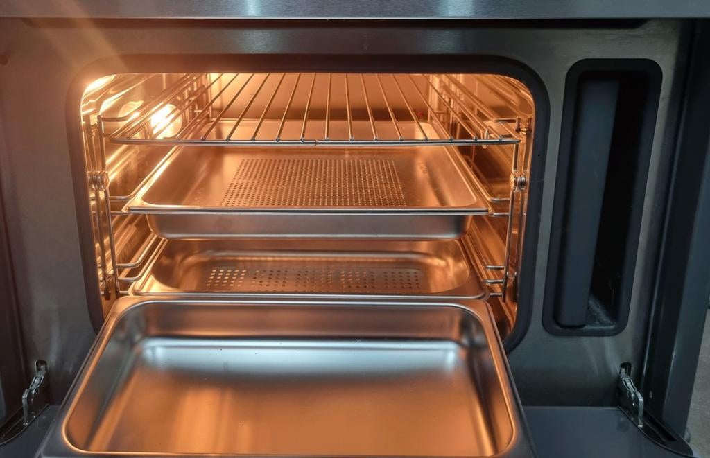 Siemens set: koffiemachine, combimagnetron en stoomoven, Geen, Koffiemachine, Zo goed als nieuw, 2 tot 4 kopjes