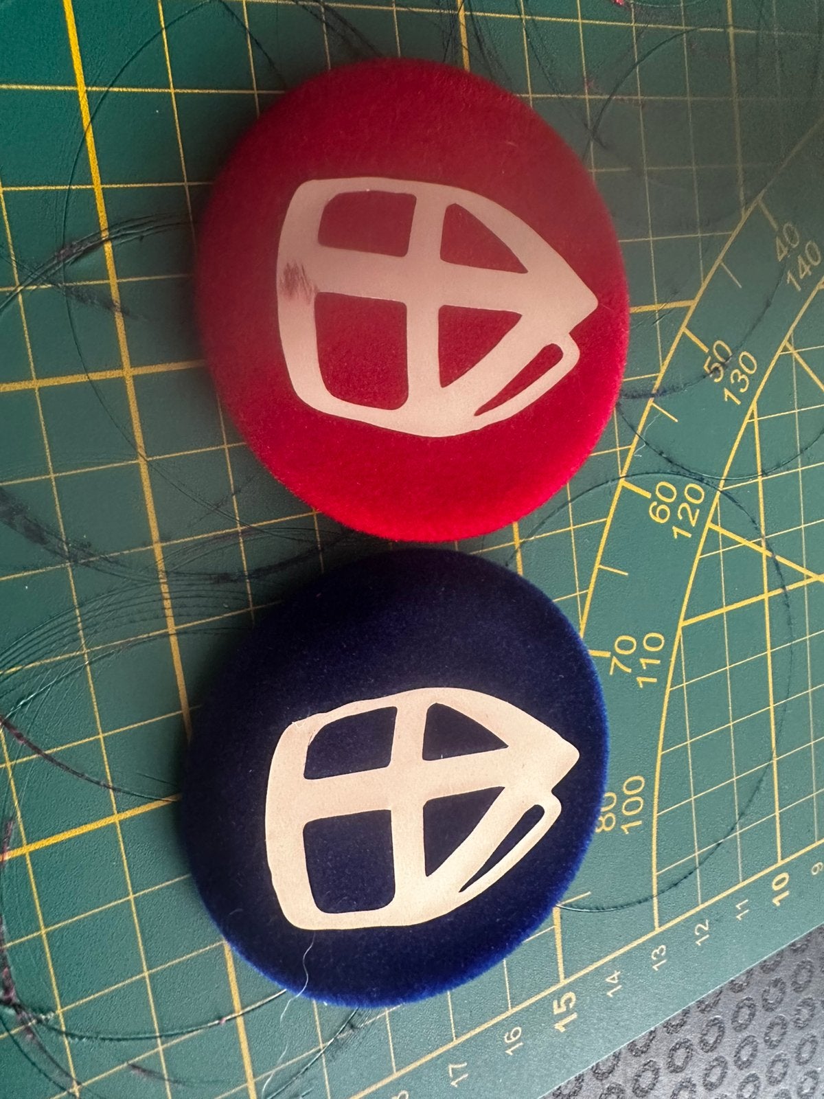 Te koop buttons sinterklaas, Diversen, Ophalen of Verzenden, Nieuw
