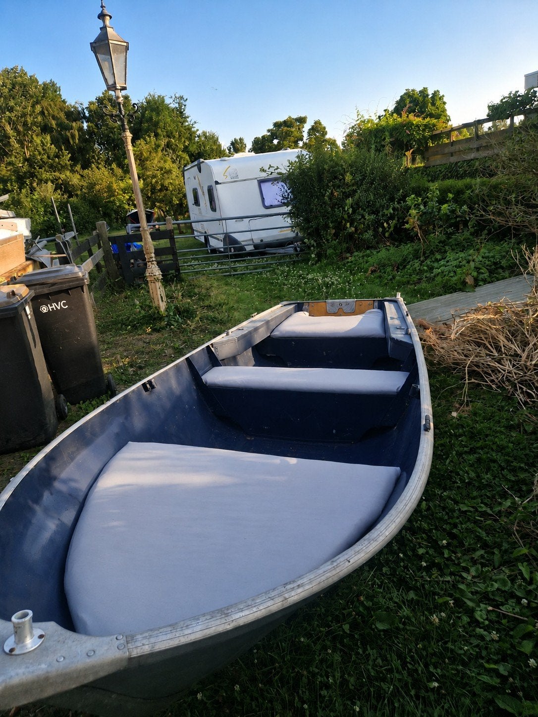 Aluminium boot/sloep 4.30m, Watersport en Boten, Ophalen, Gebruikt, 10 pk, Buitenboordmotor