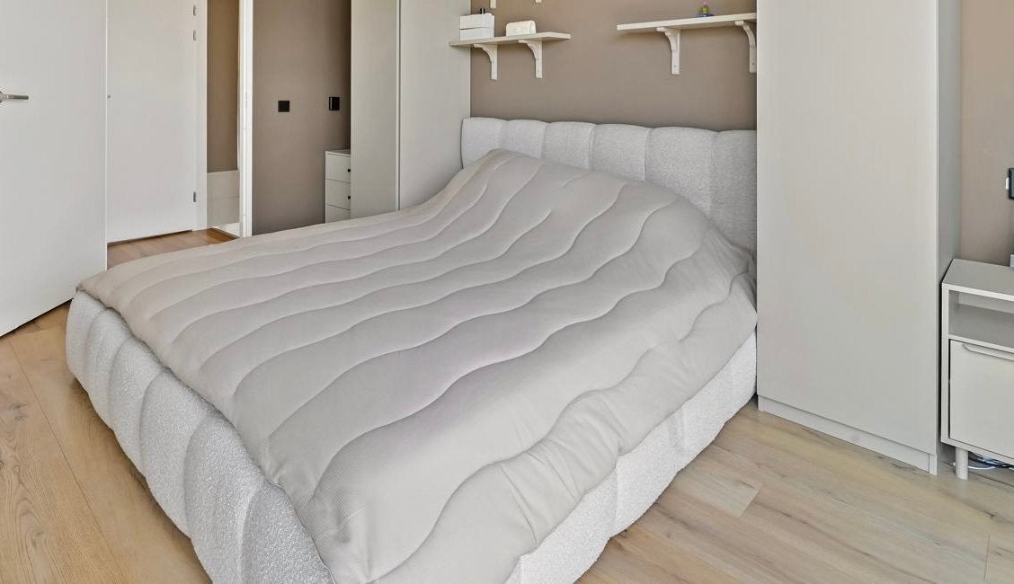 Boucle bed met opbergruimte, Tweepersoons, Ophalen of Verzenden, Zo goed als nieuw, 180 cm