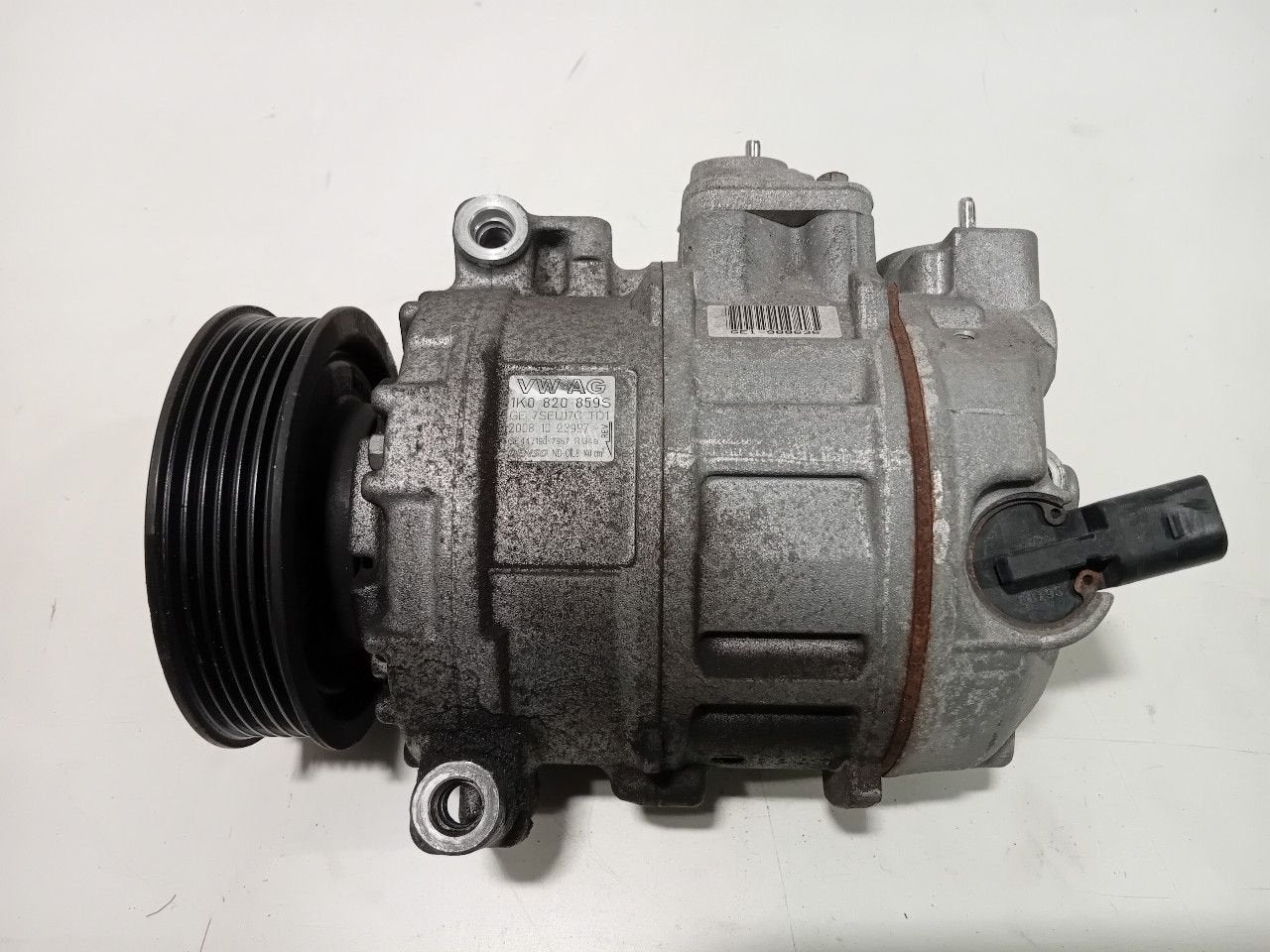Airco pomp Audi A3, Onderdelen@venauto.nl, Van der Ven Autorecycling B.V., Gebruikt, Ettenseweg 76, 4706 PB Roosendaal, The Netherlands