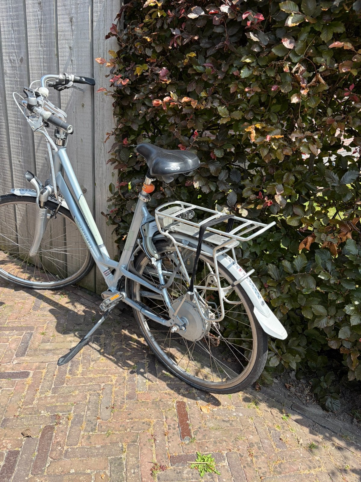 Opknap fiets elektrisch excl lader, Ophalen, Minder dan 30 km per accu, Gebruikt, Batavus