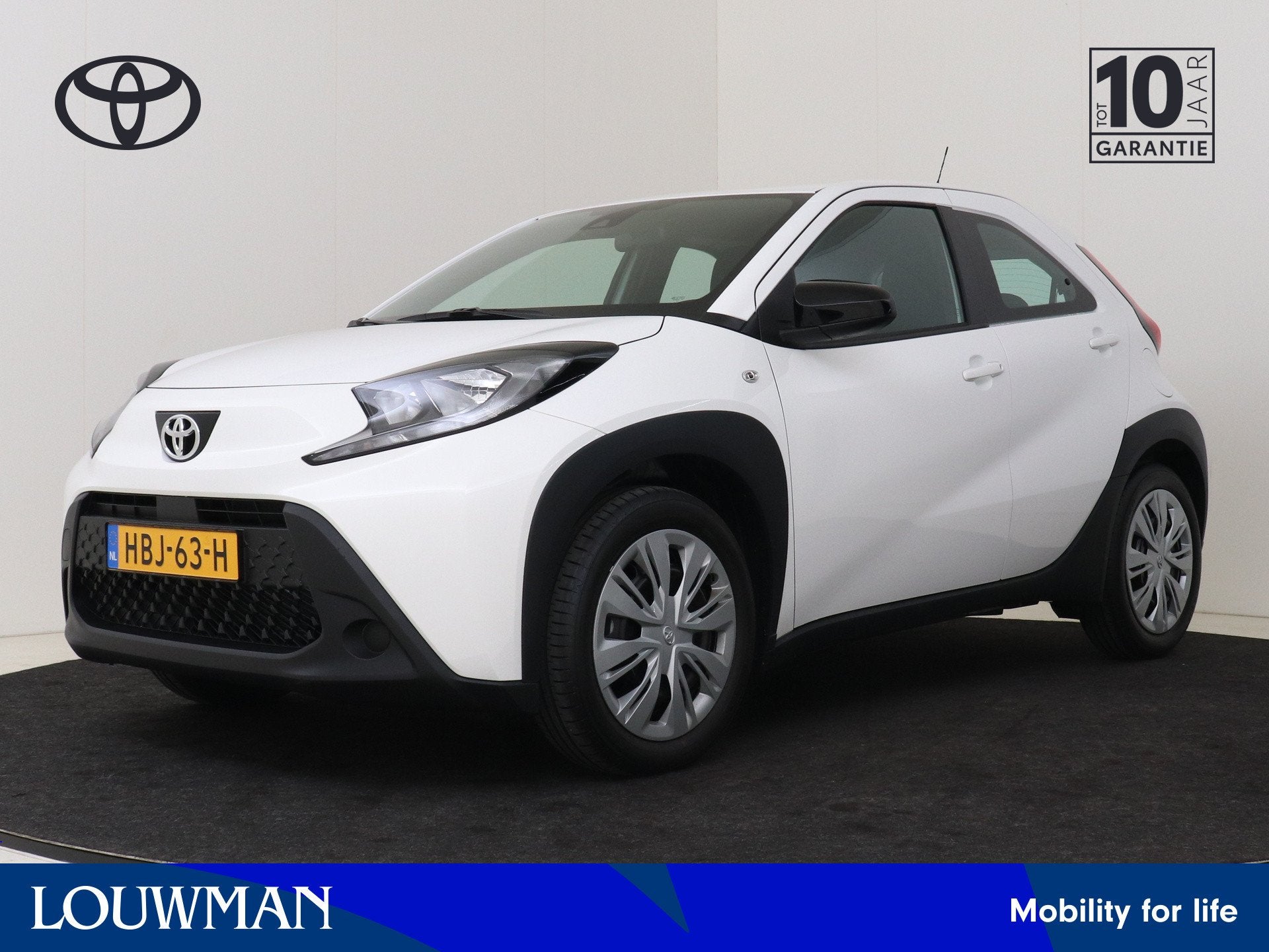 Toyota Aygo X 1.0 VVT-i MT Play demo | Airco | Achteruitrijc, Auto's, Toyota, 12 maanden, Stof, 920 kg, 4 stoelen