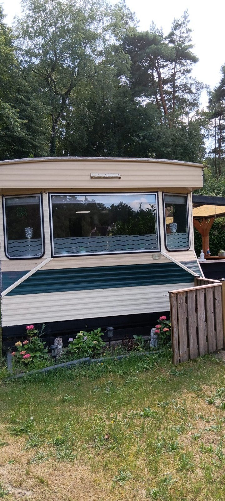 Stacaravan | volledig gerenoveerd