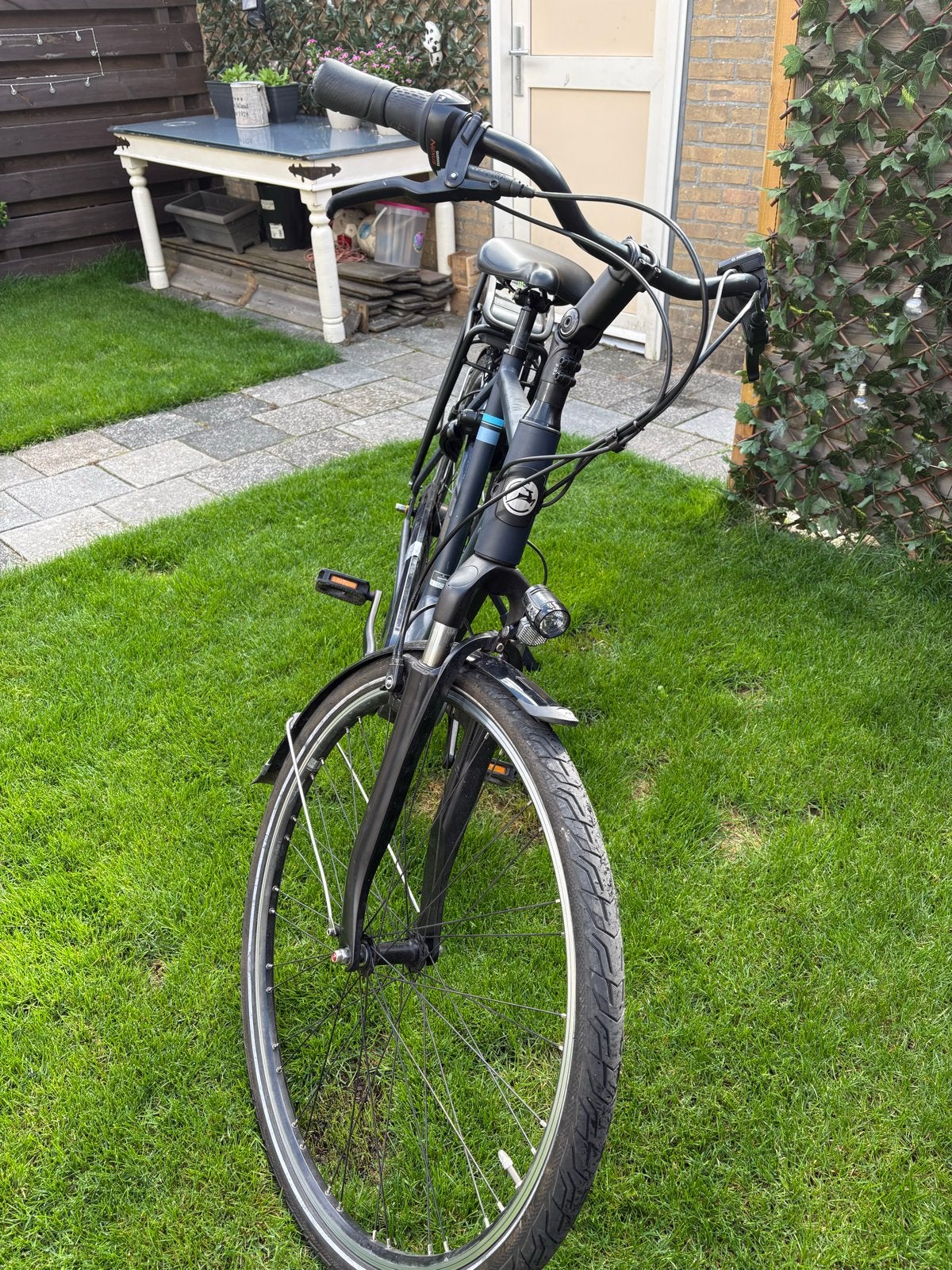 Gazelle elektrische fiets met lekke achterrem, Ophalen, Gebruikt, 55 tot 59 cm, Gazelle