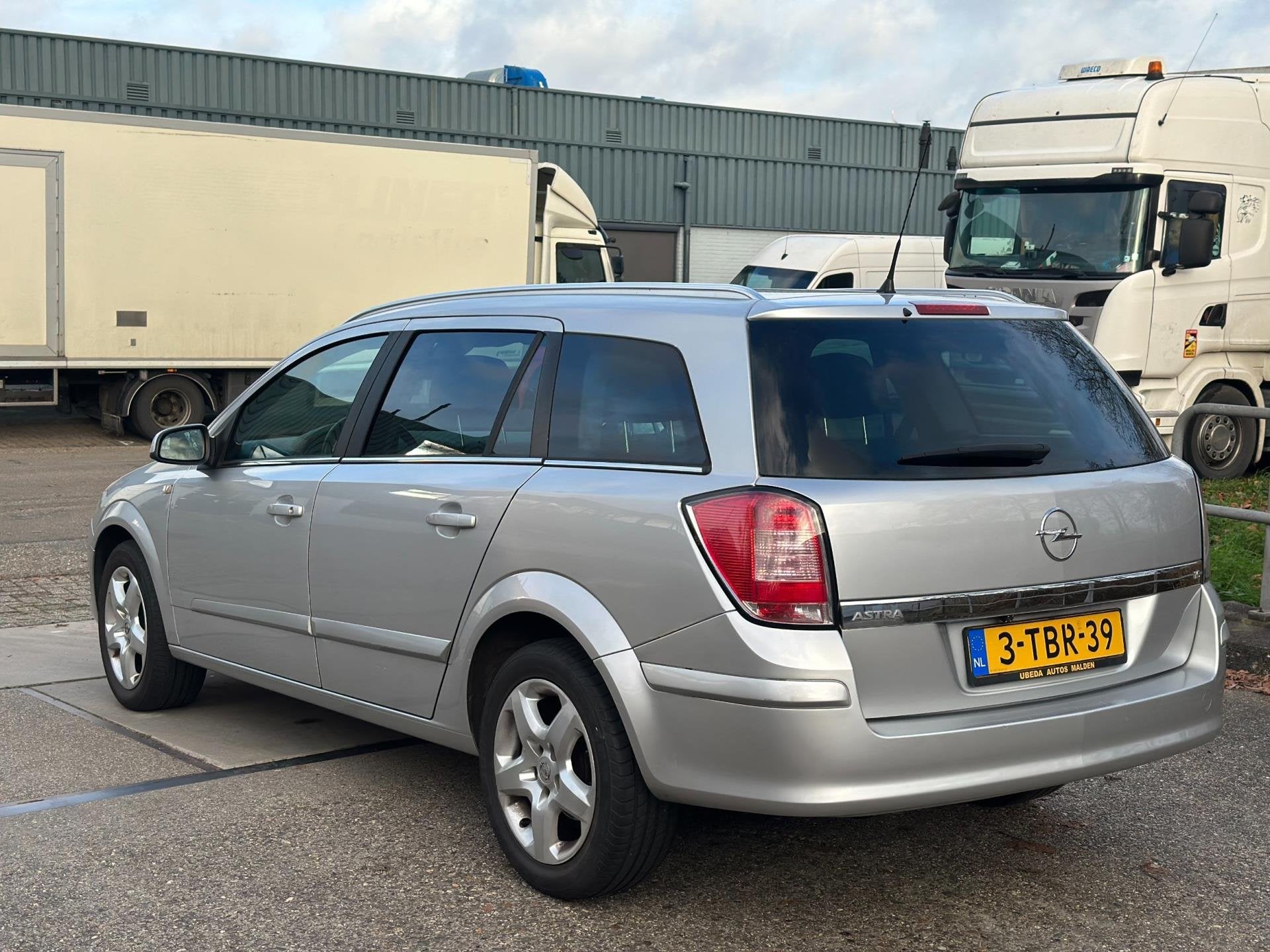 Opel Astra Wagon 1.6 Business Navi! Airco! 1 jaar APK!, Auto's, Opel, Voorwielaandrijving, 15 km/l, Gebruikt, 4 cilinders