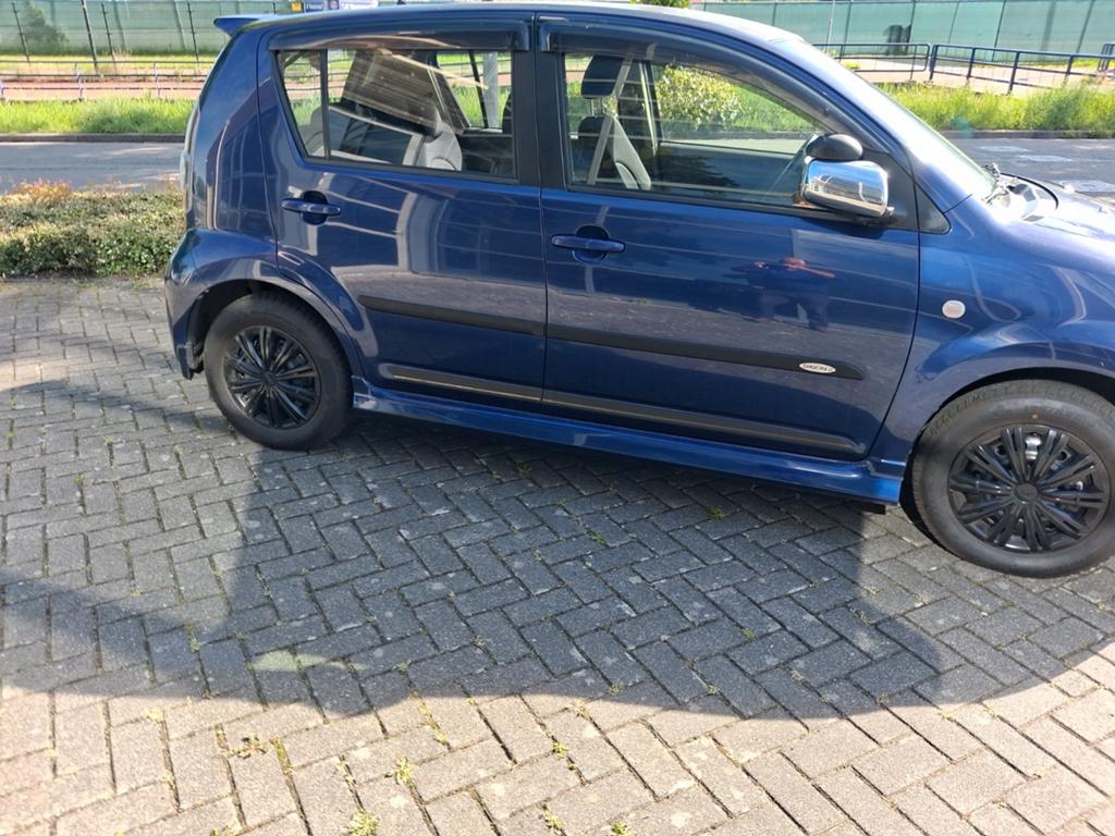 Daihatsu Sirion 1.3 2005 Blauw, Voorwielaandrijving, Stof, 40 €/maand, Zwart