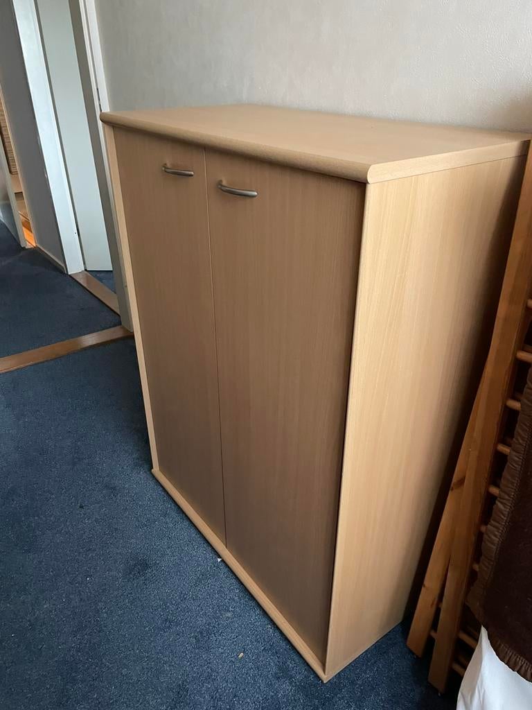 Stevig kastje met extra planken, Huis en Inrichting, Kasten | Boekenkasten, Ophalen, 100 tot 150 cm, 50 tot 100 cm, 25 tot 50 cm