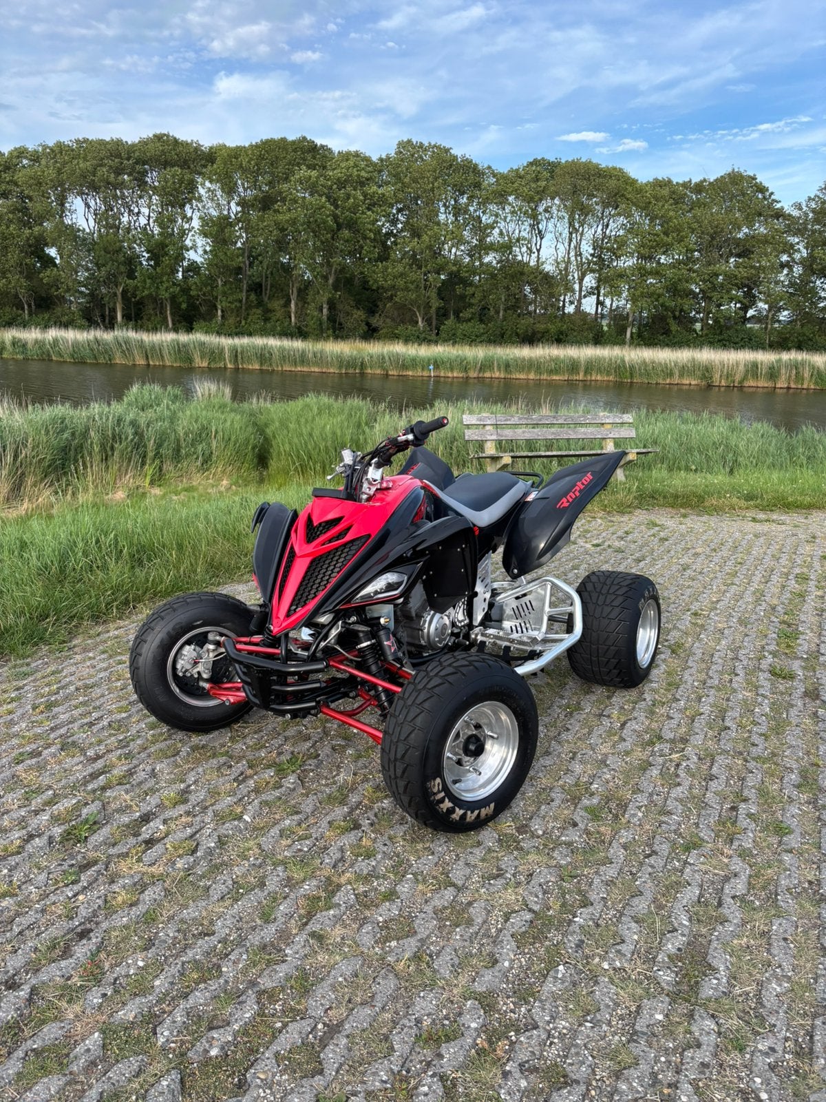 Yamaha Raptor 700 R