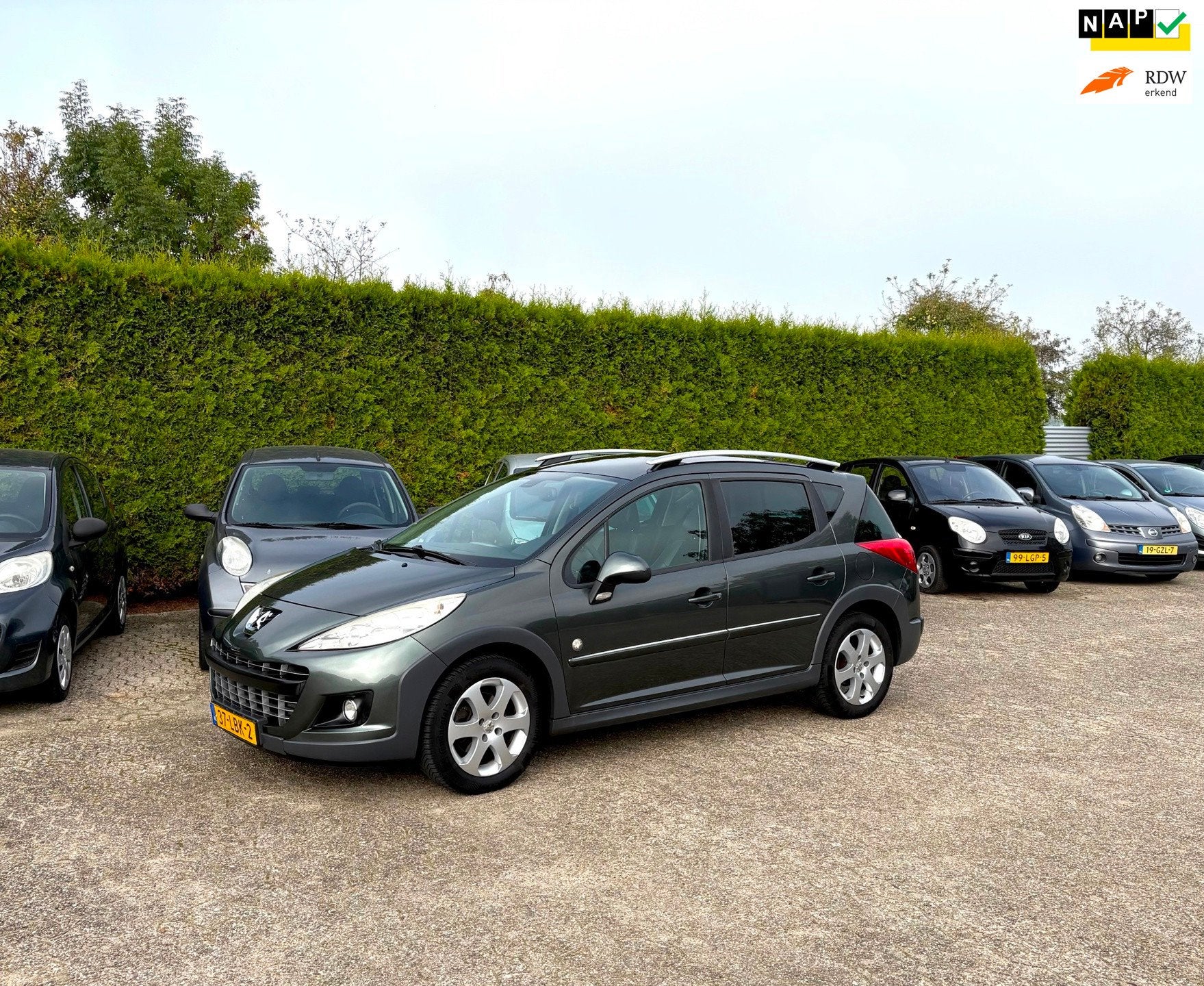 Peugeot 207 SW Outdoor APK NIEUW AIRCO CC PANODAK MOOIE AUTO, Voorwielaandrijving, Euro 5, Verwarmde buitenspiegels, Gebruikt