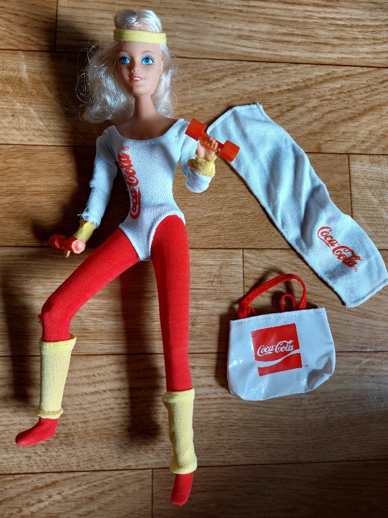 Vintage Barbie-kloon coca cola 80s, Verzamelen, Ophalen of Verzenden, Kleertjes