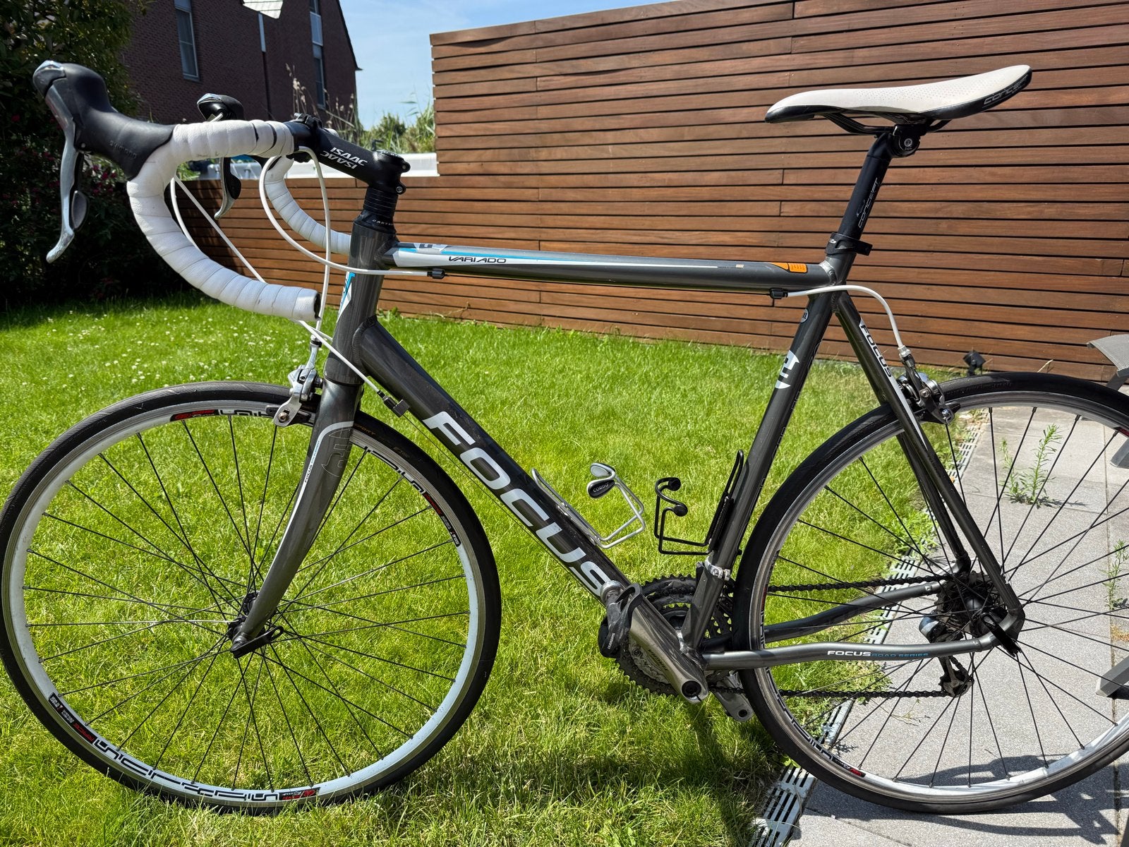 Focus Variado Racefiets XXL (1.80-1.95m) Shimano, Nieuwe Ban, 28 inch, Gebruikt, Aluminium, Meer dan 20 versnellingen